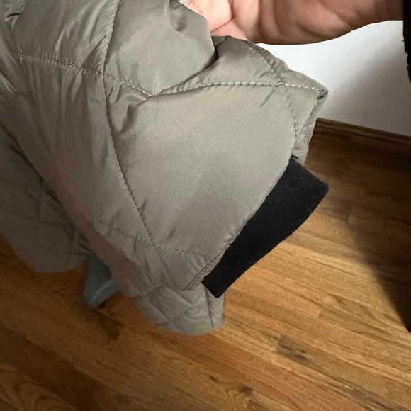 NWOT ZARA LADIES L OVERSIZED LONG PUFFER COAT WITH HOOD IN SOFT KHAKI - Picture 6 of 11
